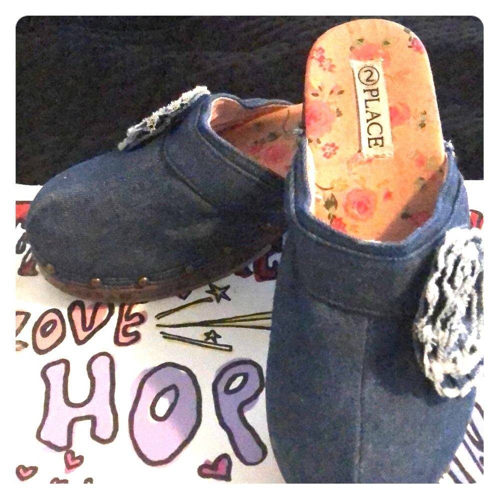 Clogs